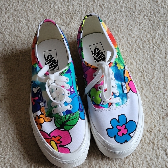 Vans Shoes - Vans Multicolor Floral Canvas Shoes